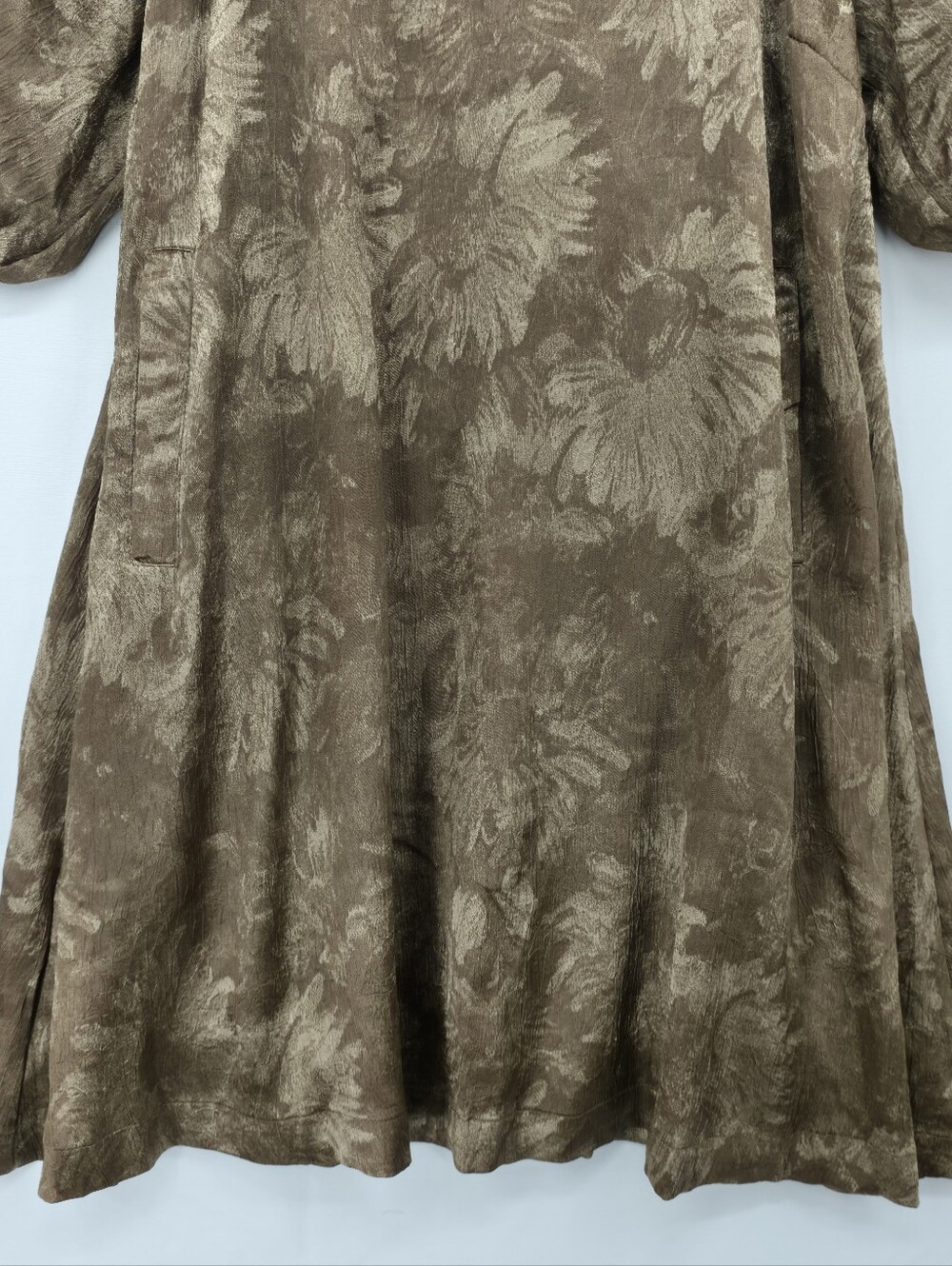 Umgee NWT Bronze Floral Jacquard Puff Sleeve Swing Bohemian Dress Size Medium - Picture 9 of 16